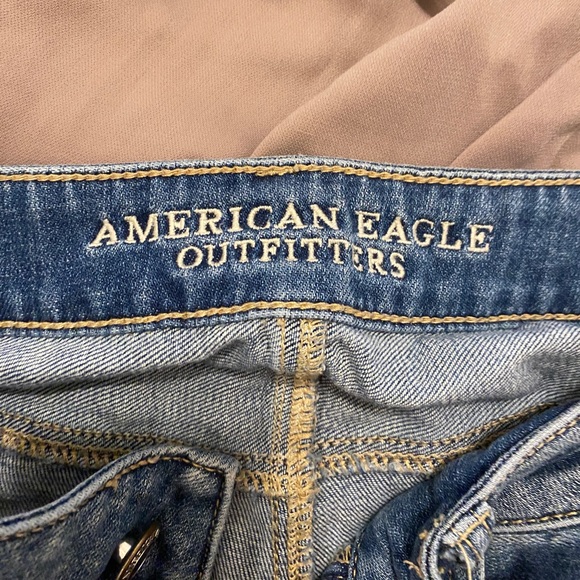 Ripped blue jeans - Picture 4 of 4